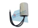 Capacitor de arranque 8uF/250Vca c/cable