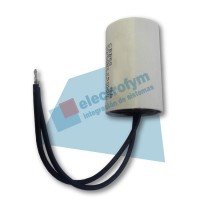 Capacitor de arranque 8uF/250Vca c/cable